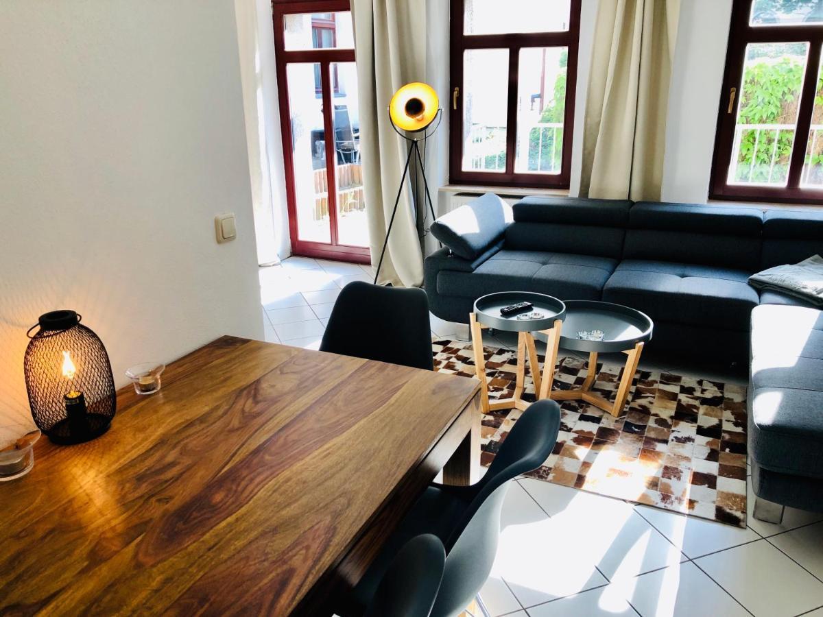 Apartment Helles 2 Raum Mit Eigener Terrasse Altstadt Dresden